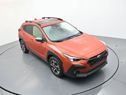 Used 2024 Subaru Crosstrek 2.0i Premium image 16