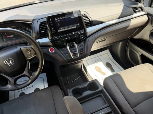 Used 2018 Honda Odyssey EX image 20