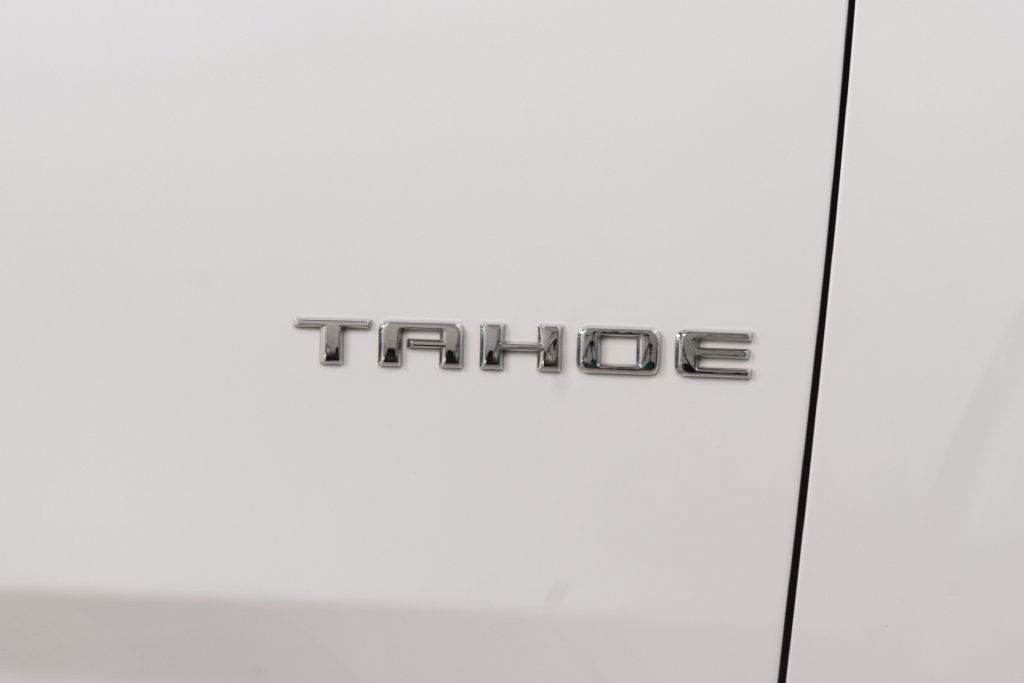 Used 2022 Chevrolet Tahoe High Country AWD/4WD image 16