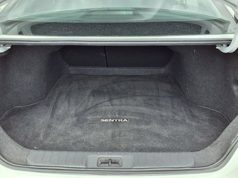 Used 2024 Nissan Sentra SV FWD image 25