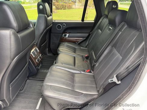 Used 2015 Land Rover Range Rover HSE AWD/4WD image 10