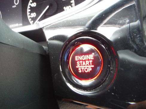 Used 2024 Honda Civic EX-L image 20