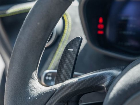 Used 2018 McLaren 570S Spider RWD image 29