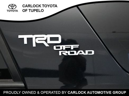 Used 2020 Toyota 4Runner TRD Off-Road AWD/4WD image 34