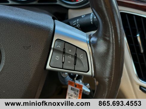 Used 2011 Cadillac CTS Luxury RWD image 21