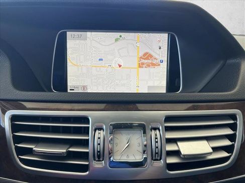 Used 2014 Mercedes-Benz E 350 Sedan image 13