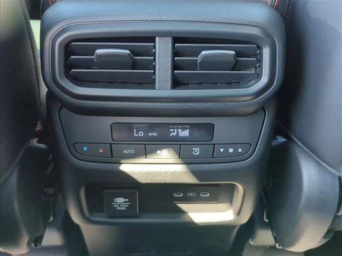 New 2025 Honda Pilot TrailSport image 14