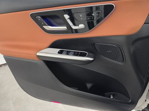 New 2026 Mercedes-Benz GLC 300 GLC 300 image 15