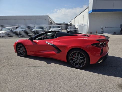 Certified 2024 Chevrolet Corvette Stingray Convertible w/ 1LT image 9