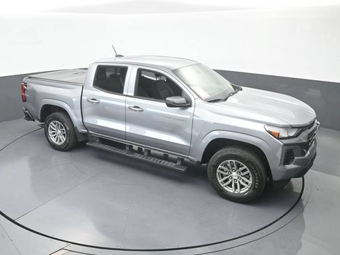 Used 2025 Chevrolet Colorado LT RWD image 56