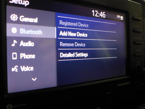 Used 2021 Toyota RAV4 XLE w/ Convenience Package FWD image 30