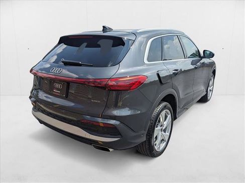 New 2025 Audi Q5 Premium Plus image 5