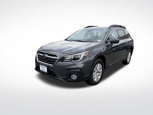 Used 2019 Subaru Outback 2.5i Premium image 9