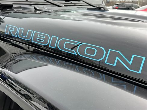 Used 2024 Jeep Wrangler Unlimited Rubicon 4xe image 8