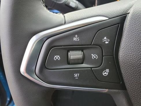 New 2025 Chevrolet Trax LT w/ Driver Confidence Package image 10