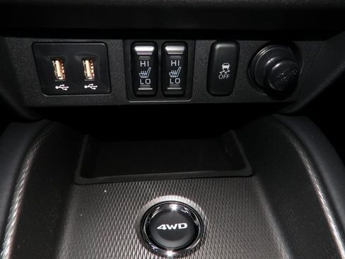 New 2025 Mitsubishi Outlander Sport SE image 23