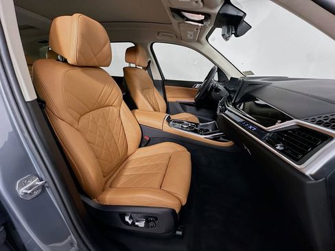 Certified 2024 BMW X7 xDrive40i image 30