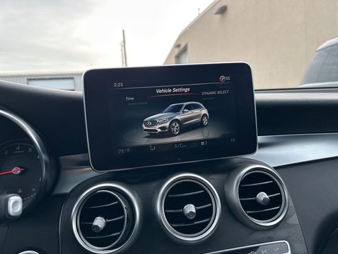 Used 2018 Mercedes-Benz GLC 300 4MATIC image 51