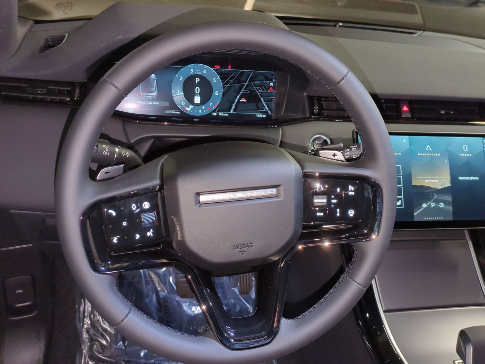 New 2026 Land Rover Range Rover Evoque S AWD/4WD image 17