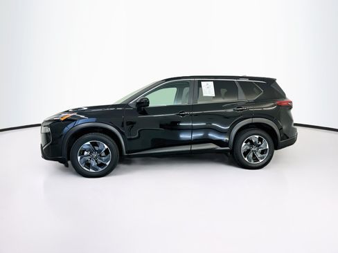 Used 2025 Nissan Rogue SV AWD/4WD image 4