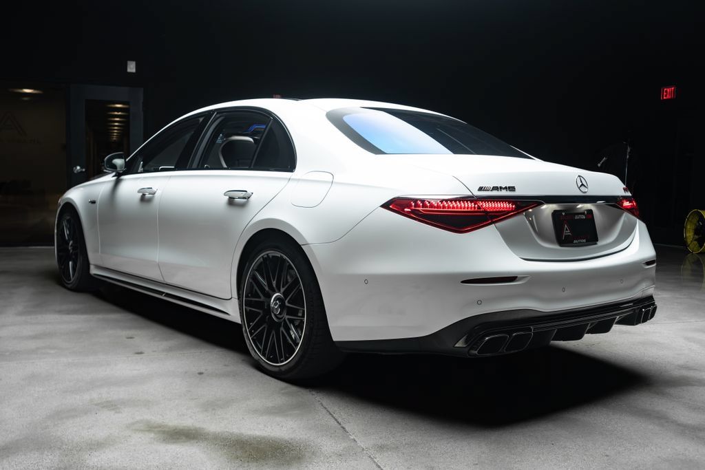 Used 2025 Mercedes-Benz S 63 AMG S image 16