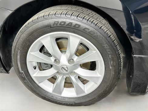 Used 2011 Nissan Sentra 2.0 SL w/ SL Special Value Pkg FWD image 31
