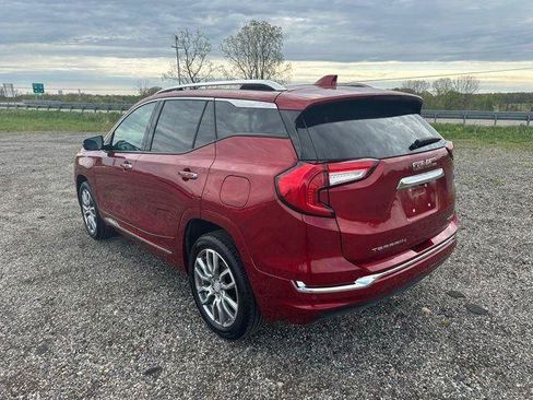 Used 2023 GMC Terrain Denali w/ LPO, Floor Liner Package AWD/4WD image 4