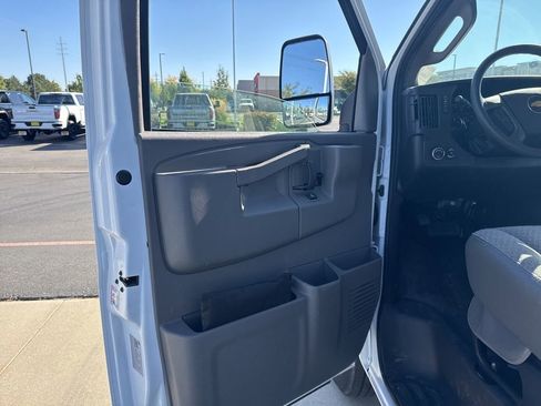 New 2024 Chevrolet Express 3500 w/ Power Convenience Package RWD image 19