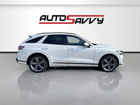 Used 2024 Genesis GV70 3.5T Sport w/ Sport Advanced Package AWD/4WD image 8