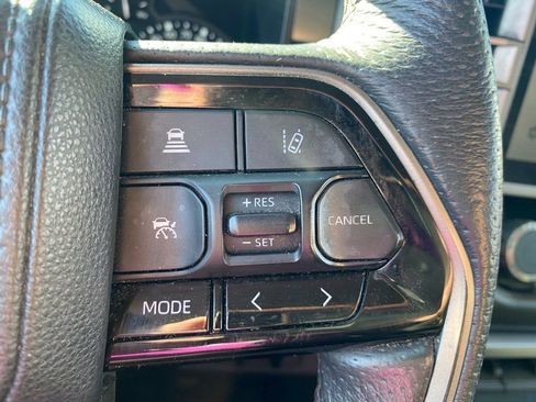 Used 2023 Toyota Tundra SR5 w/ SR5 Premium Package AWD/4WD image 28