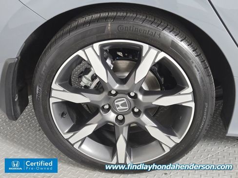 Certified 2025 Honda Civic Sport Touring image 11