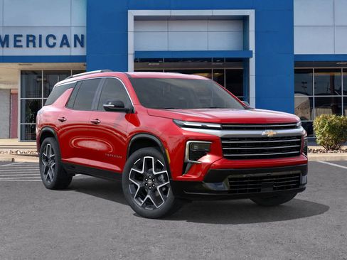 New 2026 Chevrolet Traverse High Country FWD image 7