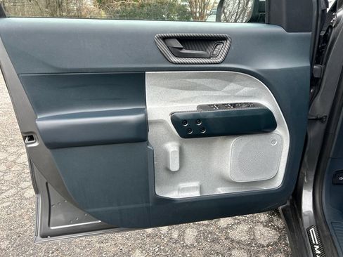 Used 2024 Ford Maverick XLT image 12