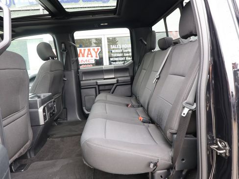 Used 2020 Ford F150 XLT w/ Equipment Group 302A Luxury AWD/4WD image 25