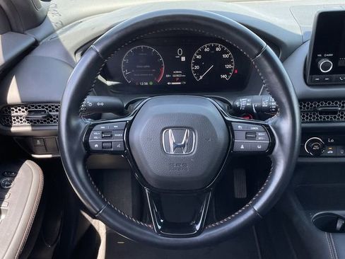 Certified 2025 Honda HR-V Sport image 12