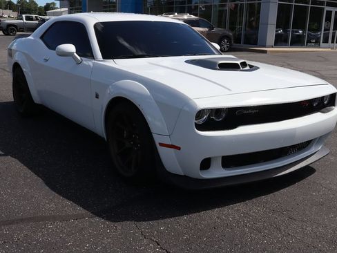 Used 2023 Dodge Challenger R/T Scat Pack RWD image 2