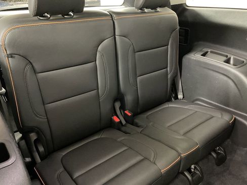 Used 2023 GMC Acadia AT4 w/ Technology Package image 24