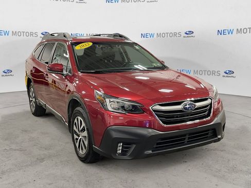 Used 2022 Subaru Outback Premium image 7