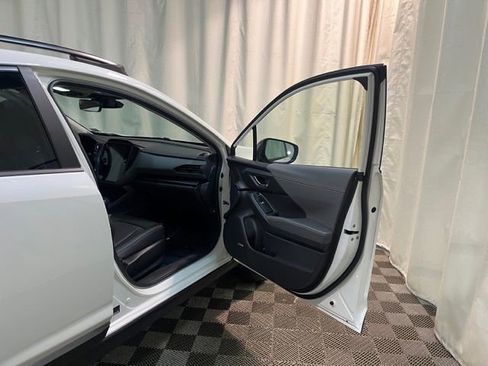 Certified 2025 Subaru Crosstrek 2.5i Limited w/ Crosstrek Mirror Package image 33