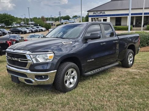 Used 2021 RAM 1500 Big Horn AWD/4WD image 3