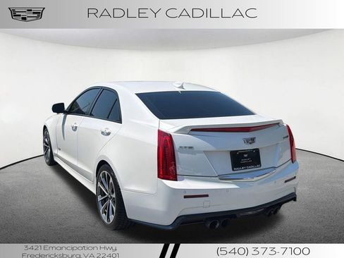 Used 2018 Cadillac ATS V w/ Luxury Package RWD image 16