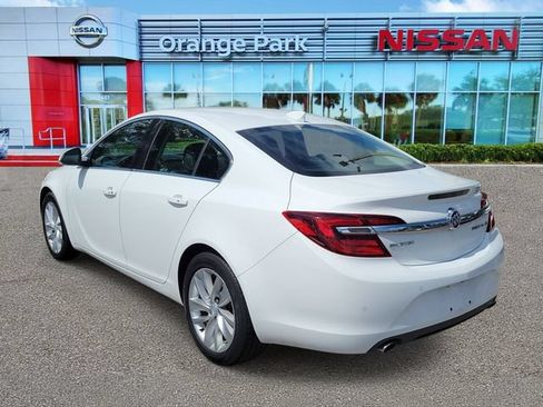 Used 2016 Buick Regal Premium w/ Driver Confidence Package #1 FWD image 3