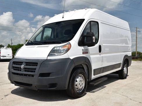 Used 2017 RAM ProMaster 1500 w/ Interior Convenience Group FWD image 4