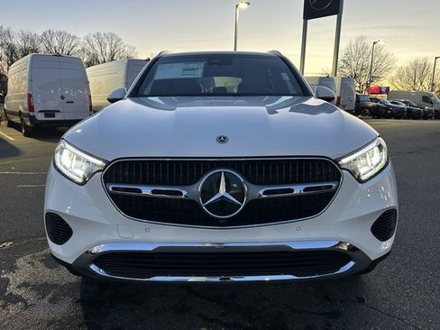 New 2026 Mercedes-Benz GLC 300 4MATIC image 2