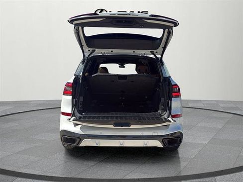 Used 2022 BMW X5 sDrive40i w/ M Sport Package image 15