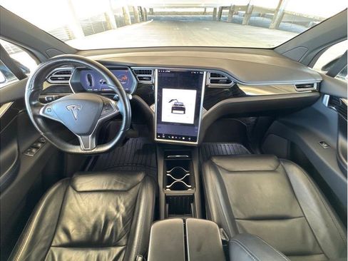 Used 2016 Tesla Model X 90D image 16