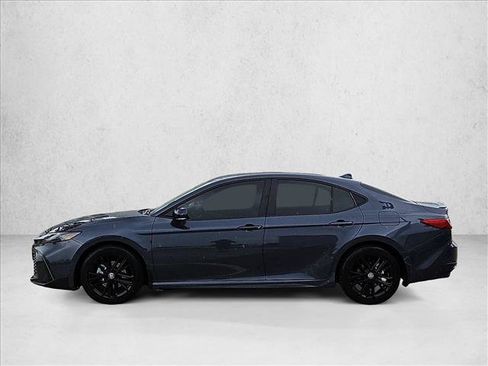 Used 2026 Toyota Camry SE w/ Convenience Package FWD image 9