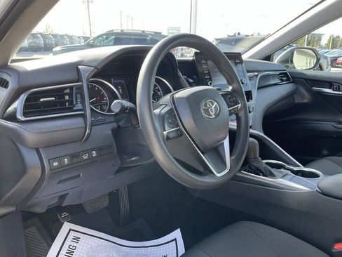 Used 2023 Toyota Camry LE image 9