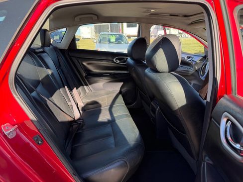 Used 2015 Nissan Sentra SR w/ SR Premium Package image 12