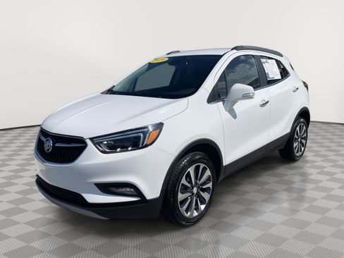 Used 2020 Buick Encore Essence AWD/4WD image 4